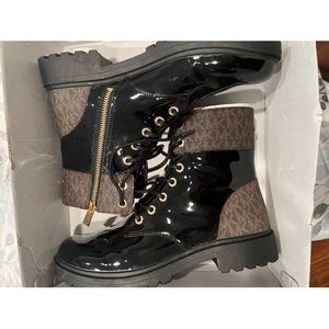 MK combat Boots